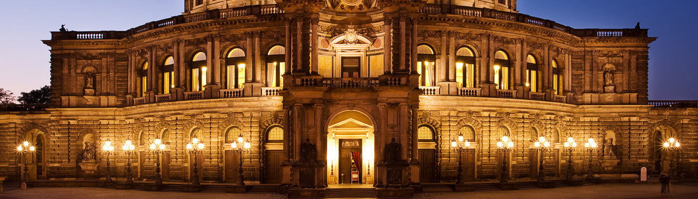 Kulturengagement Dresden Piepenbrock gehört zu den Förderern der Semperoper Dresden.
